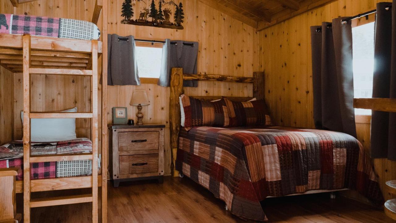 Ouray Riverside Resort - Inn & Cabins Екстер'єр фото